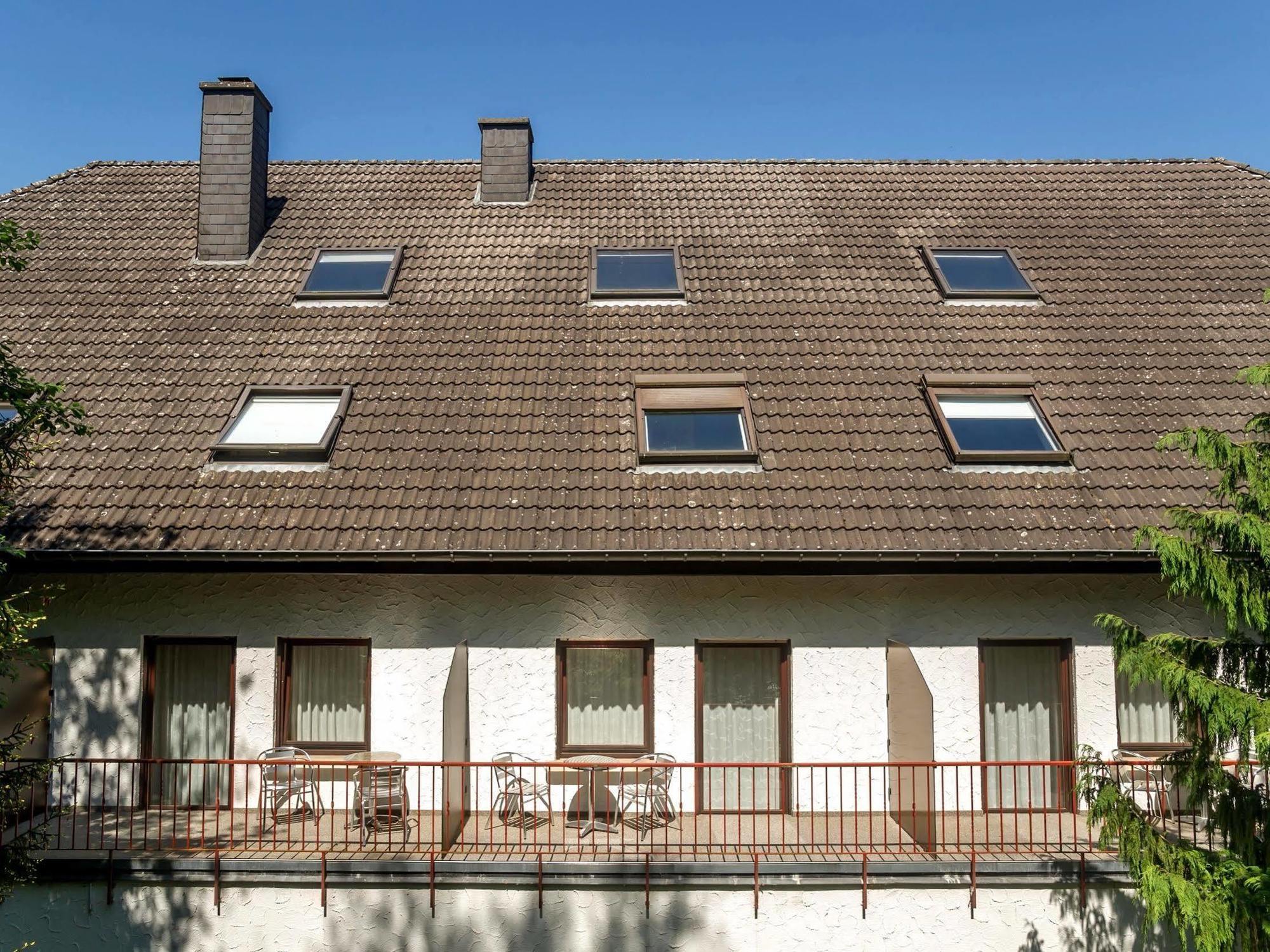 Hostellerie Val Fleuri Mersch Bagian luar foto